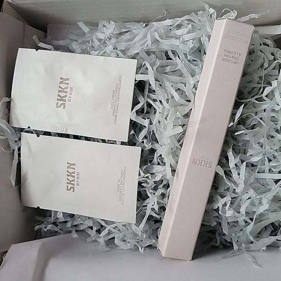 SKKN BY KIM LIP LINER (15) - Picture 12 of 16